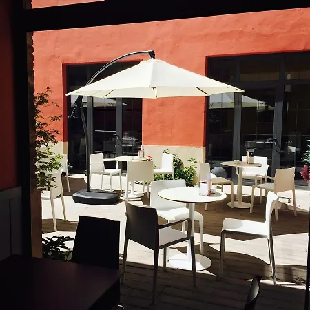 Hostel The Book Factory Urbano Valladolid