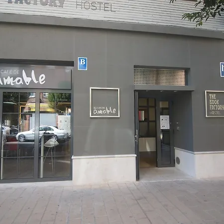Hostel The Book Factory Urbano Valladolid